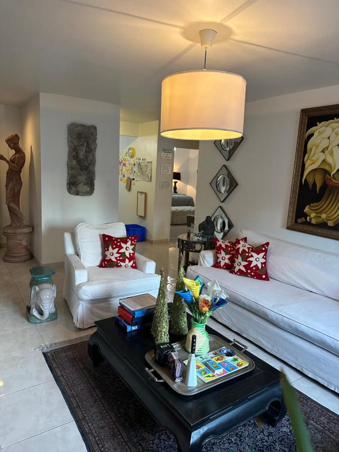 Pied-A-Terre Center Of Tijuana Apartment ภายนอก รูปภาพ
