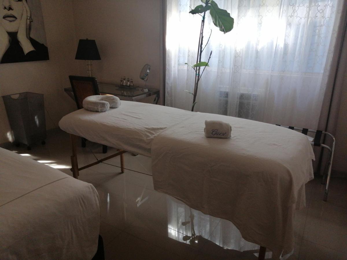 Pied-A-Terre Center Of Tijuana Apartment ภายนอก รูปภาพ
